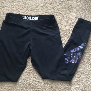 Nike leggings